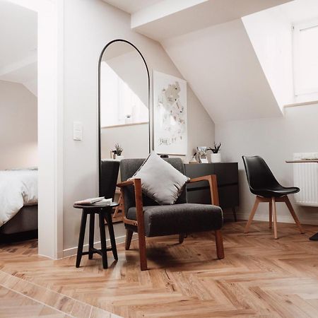 Dom Apartment IV - Modern & Zentral Mit Kostenfreiem Parkplatz Fulda Ngoại thất bức ảnh