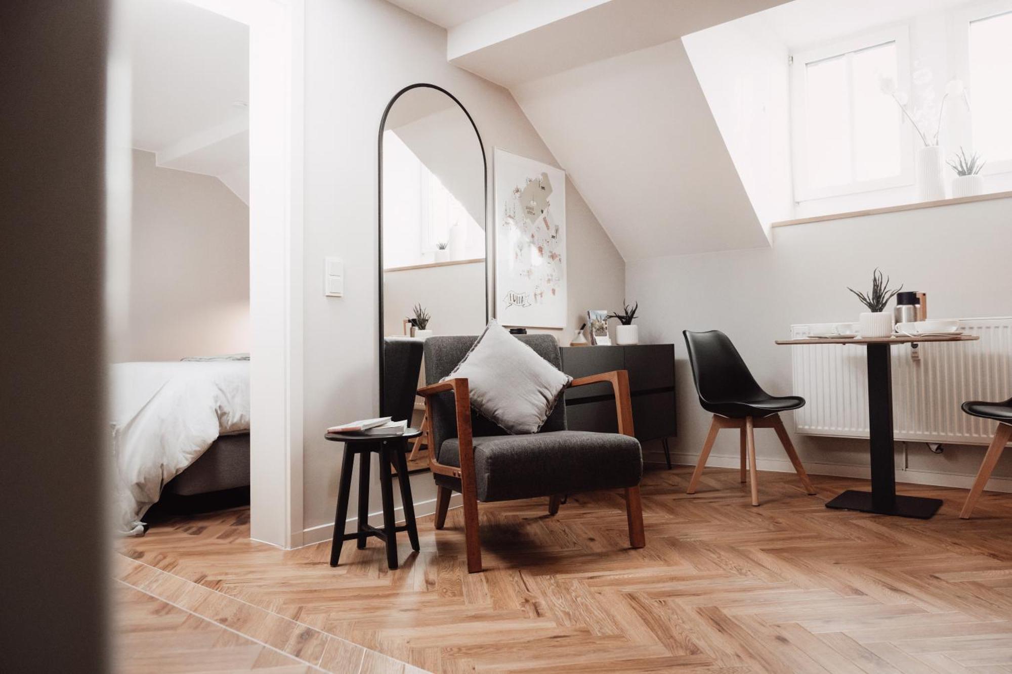 Dom Apartment IV - Modern & Zentral Mit Kostenfreiem Parkplatz Fulda Ngoại thất bức ảnh